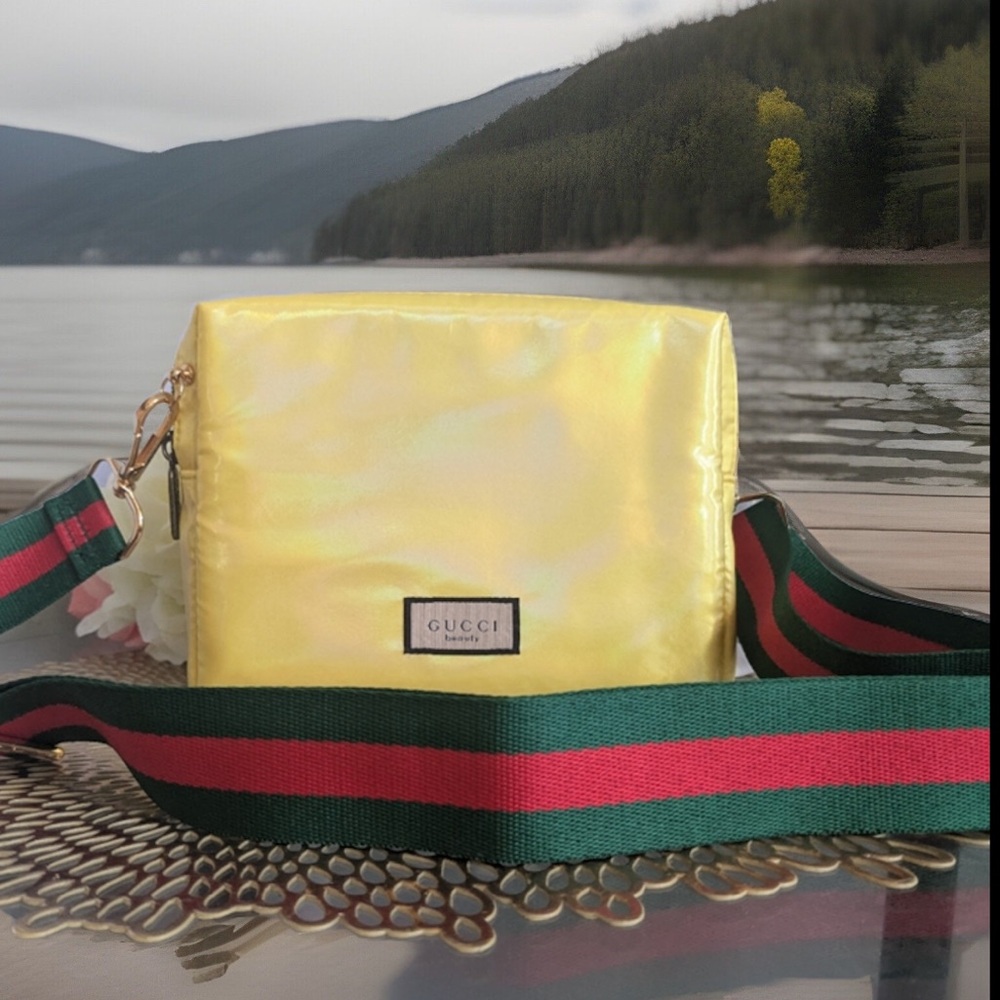 Gucci - Picture 1 of 6